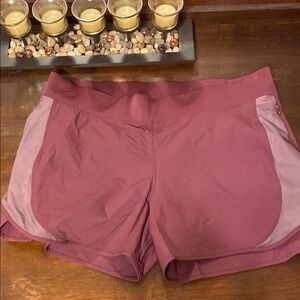 Hylete Maroon Athletic Shorts High Waist Band w Pockets